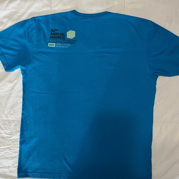 Art Directors Club tee NWOT - Picture 2 of 2